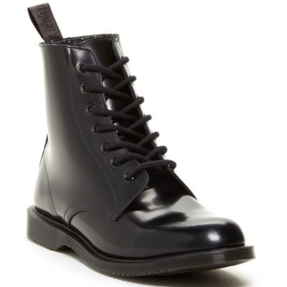 dr martens almond toe